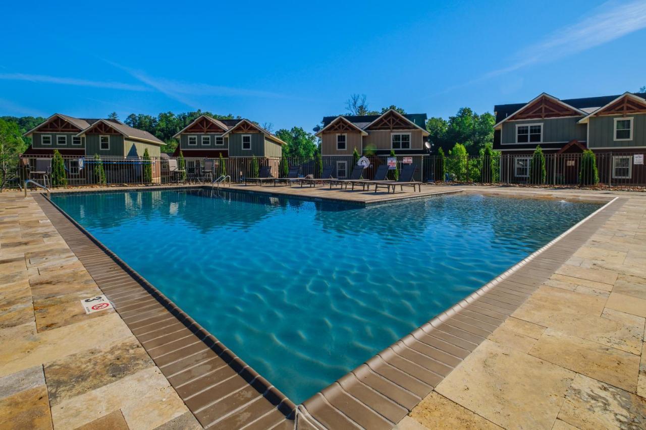 Marco Polo Chalet Villa Gatlinburg Exterior photo